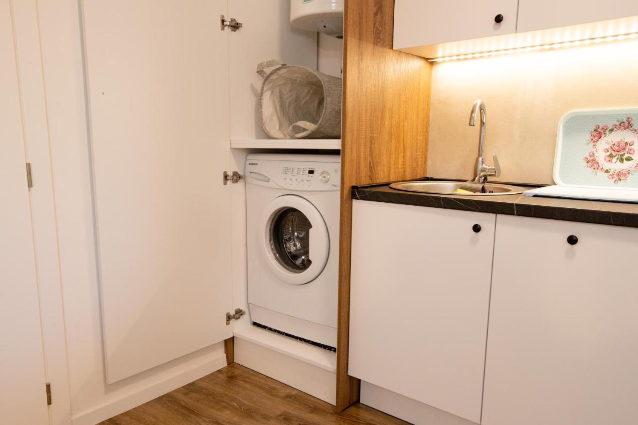 Self Check-In Apartment With Jacuzzi موستار المظهر الخارجي الصورة