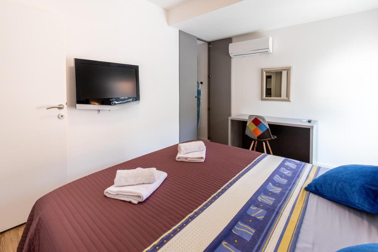Self Check-In Apartment With Jacuzzi موستار المظهر الخارجي الصورة