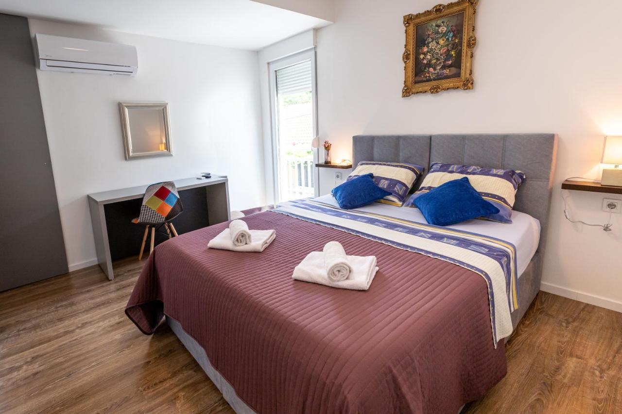 Self Check-In Apartment With Jacuzzi موستار المظهر الخارجي الصورة